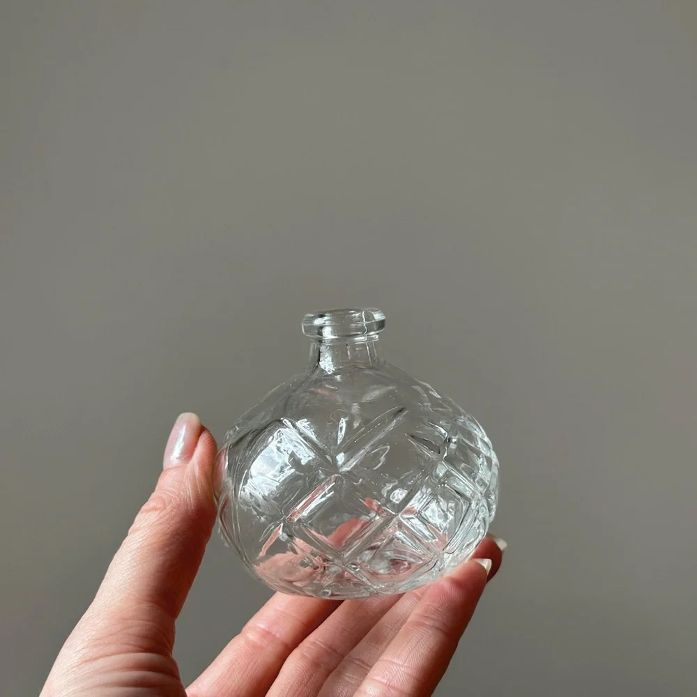 VTG Cut Glass Oil Diffuser Round Vase Plant Propagation Mini Jar Decor Display
